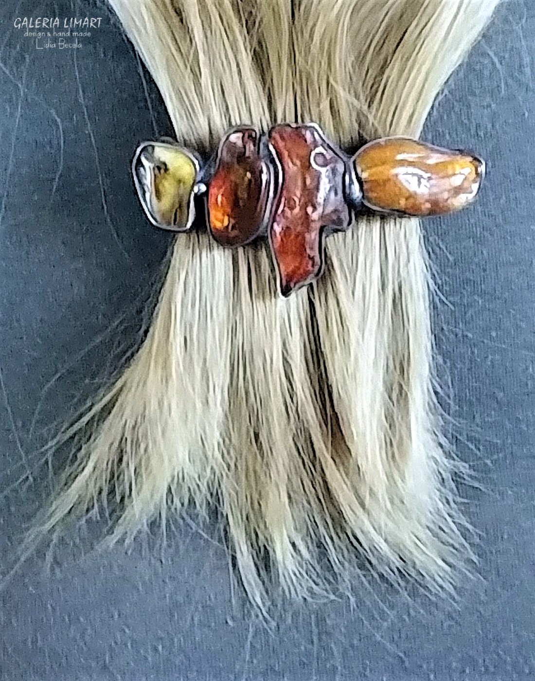 Autorska, unikatowa spinka do włosów z 4 dorodnych bryłek naturalnego prawdziwego bursztynu